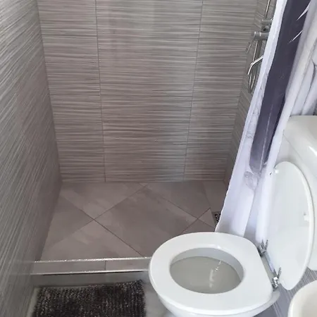 Ela Baska Voda