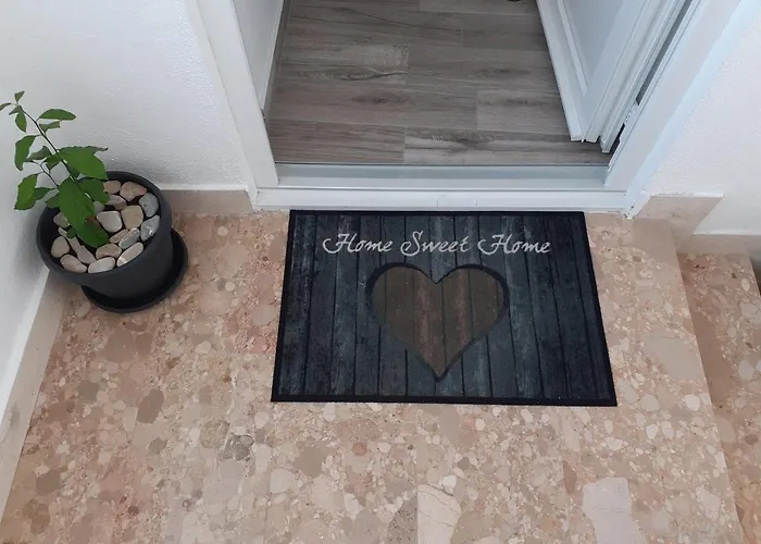 Pansiyon Ela Baška Voda