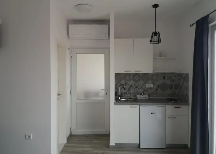 Ostanak kod kuće Ela